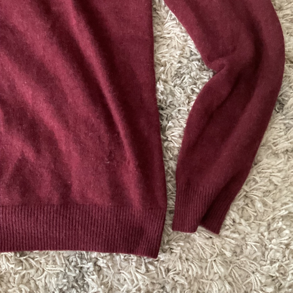 Burgundy 100% Cashmere V-Neck Sweater Womens Small 29315 FA18 Wine - Picture 3 of 13